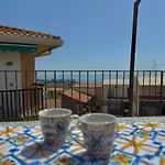 Casa Vista Azzurra * 阿齐·卡斯特罗