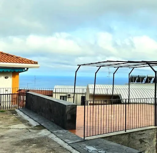 Hébergement de vacances Casa Vista Azzurra Aci Castello