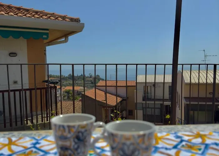 Casa Vista Azzurra * Aci Castello